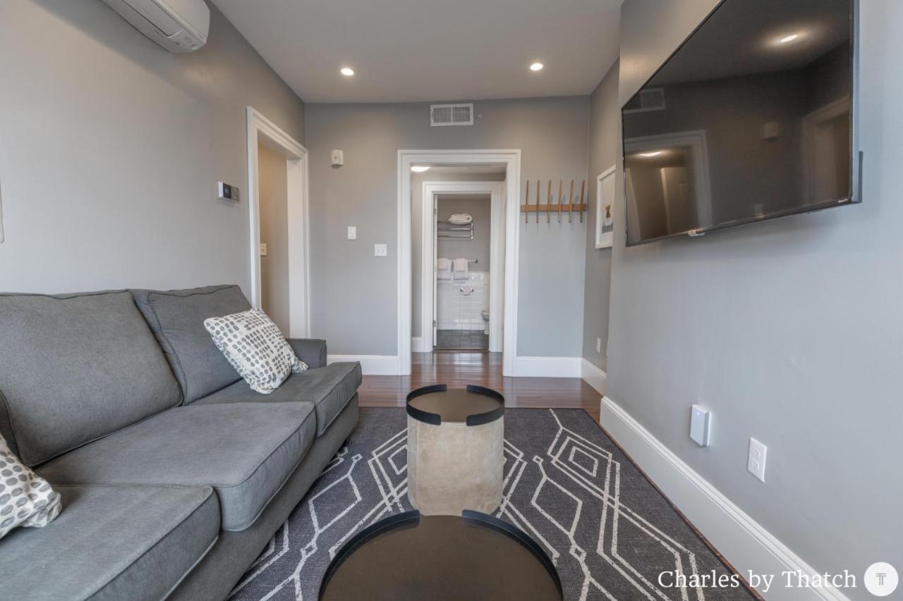 One Bedroom Apartment 2