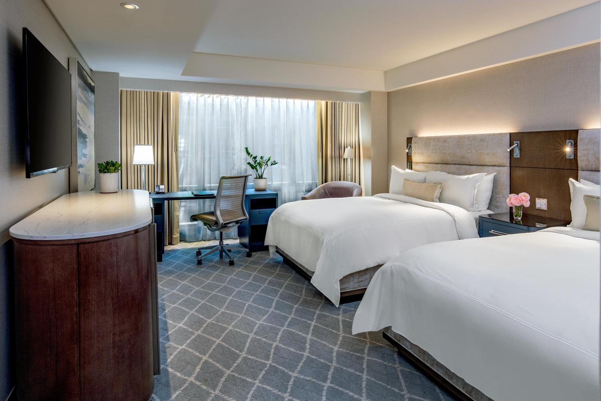 One-Bedroom Suite with Two Queen Beds