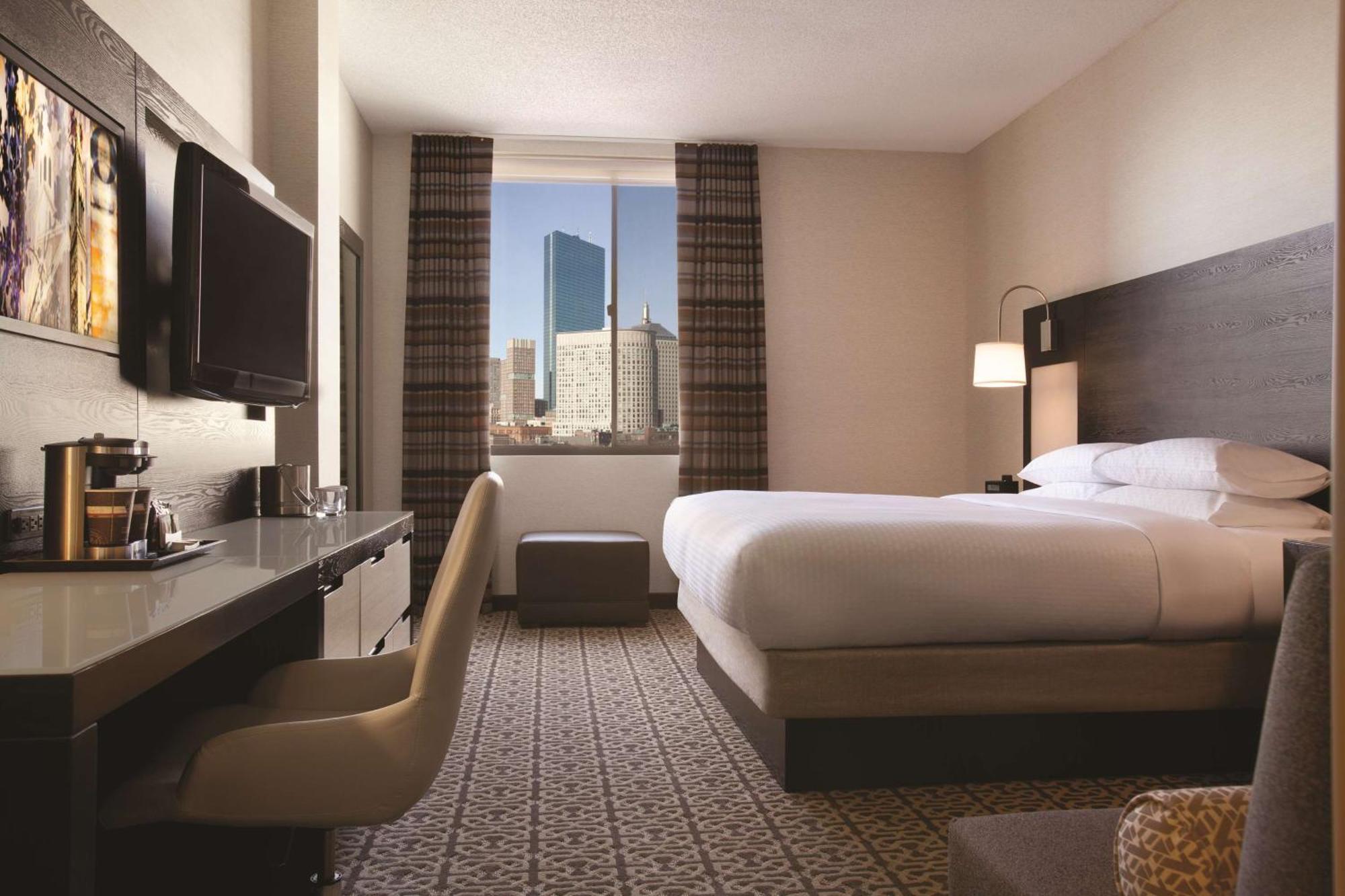 City View King Bed,1552445818:JPEG