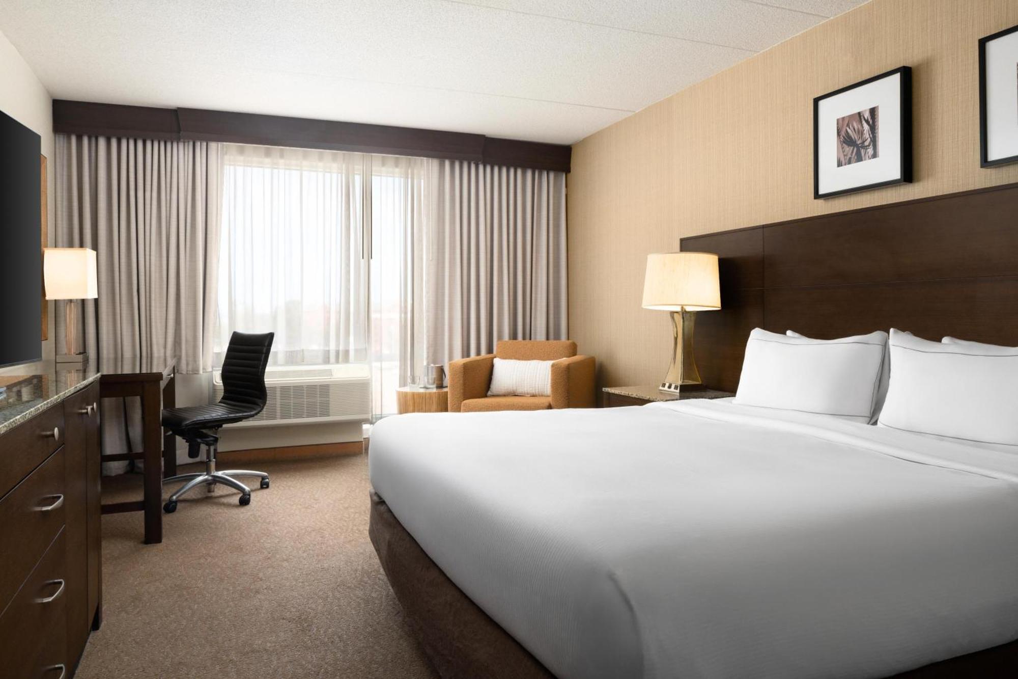 King Room - Disability Access/Non-Smoking